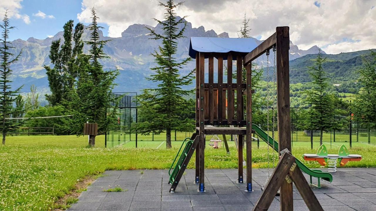 Pena Sabocos, Turistico Hébergement de vacances Panticosa